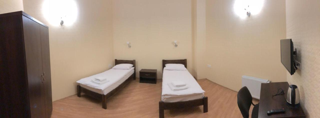 Passage Hotel Τερνόπιλ Εξωτερικό φωτογραφία