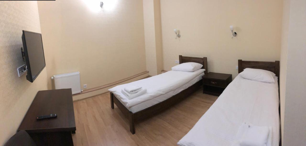 Passage Hotel Τερνόπιλ Εξωτερικό φωτογραφία