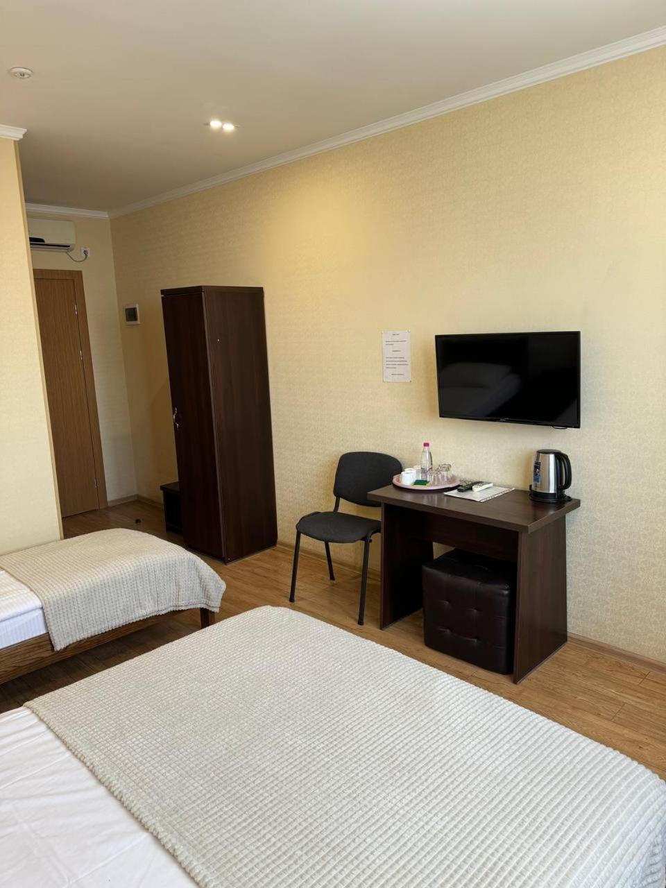 Passage Hotel Τερνόπιλ Εξωτερικό φωτογραφία